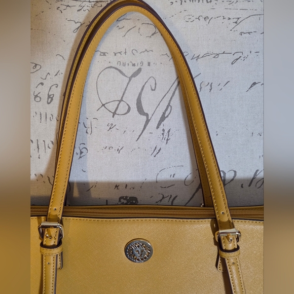Anne Klein Yellow Tote Bag - Picture 9 of 9